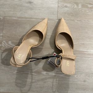 Zara raffia pointed heel - new with tags!